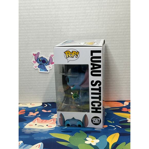 Lilo & Stitch Luau Stitch Funko Pop! Vinyl Figure #1567 - Picture 4 of 13